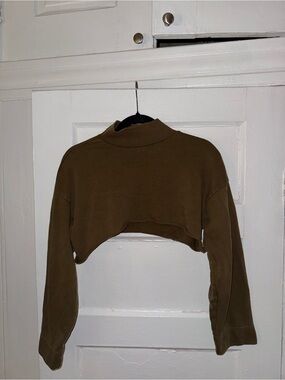 Forever 21 Ultra-Cropped Mock Neck Top in Olive